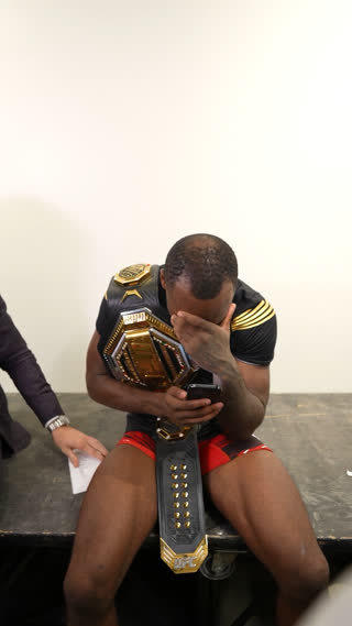 Эмоции Леона Эдвардса после завоевания титула чемпиона UFC