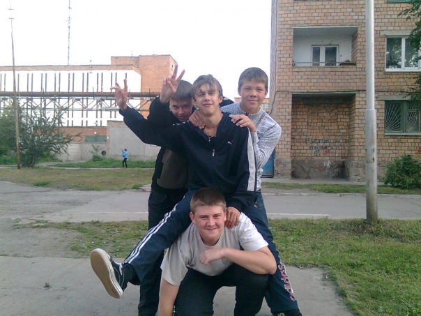 Rostik)) )) фото №1